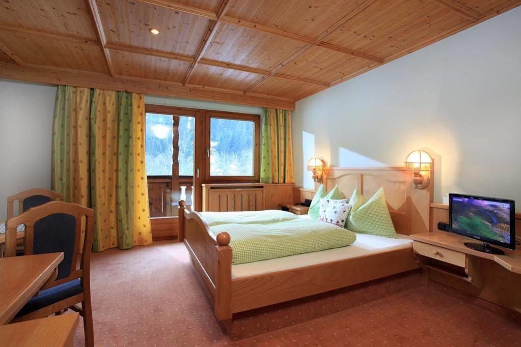 Gasthof Zum Lendwirt Westendorf Extérieur photo